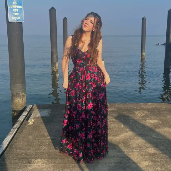 JULES AND CLEO floral embroidered sweetheart a-line prom dress - Picture 4 of 7